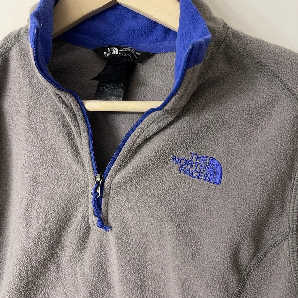 The North Face Blue and Gray Fleece Quarter Zip Pullover - Picture 2 of 5